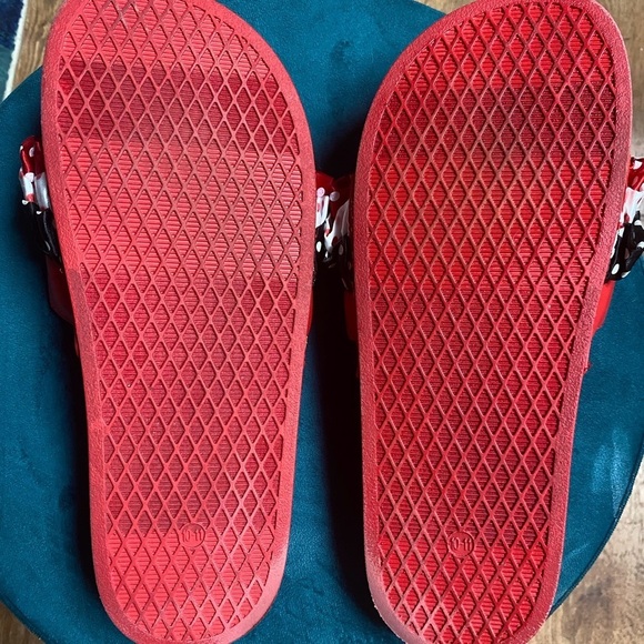 Authentic Disney Minnie Mouse Slides - Picture 6 of 10